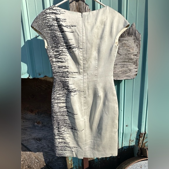 LELA ROSE SILK BLEND SHEATH DRESS Size 2 Ivory & Black Abstract Cap Sleeve Lined - Picture 7 of 8